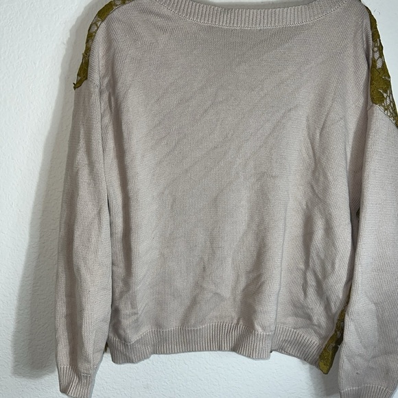 Sundance Gold and Cream Lace Cardigan - Picture 7 of 7